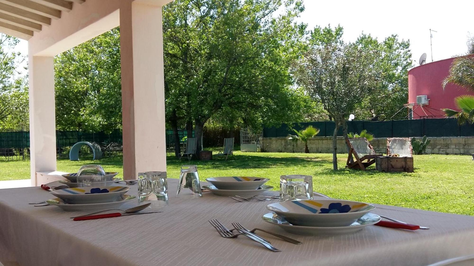 Villa Luna A Pochi Passi Dalla Spiaggia Avola Exteriör bild